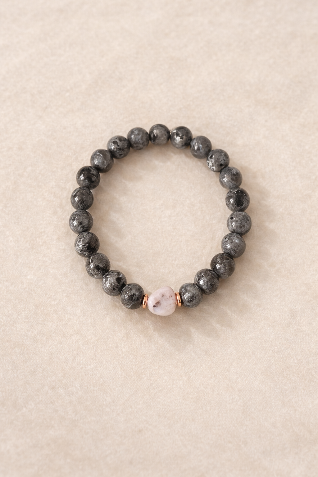 Whispers of the heart - bracelet