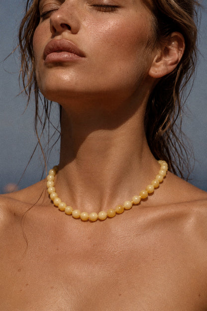 Contagious joy - yellow jade necklace