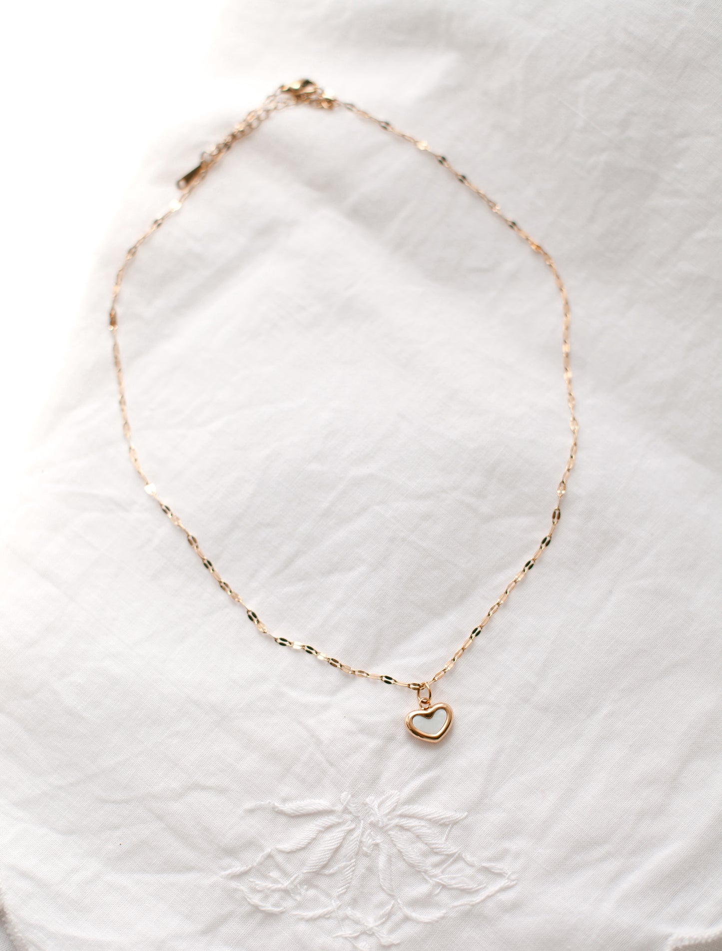 An open heart attracts miracles - necklace