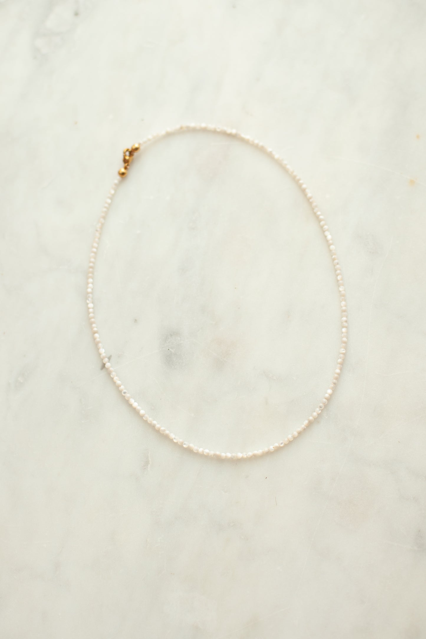 Seeking knowledge - necklace (white)