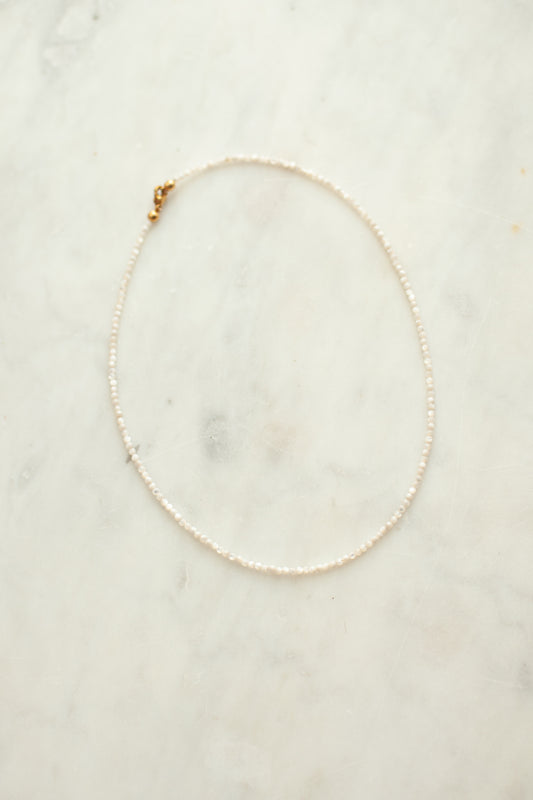 À la recherche du savoir - collier (blanc)