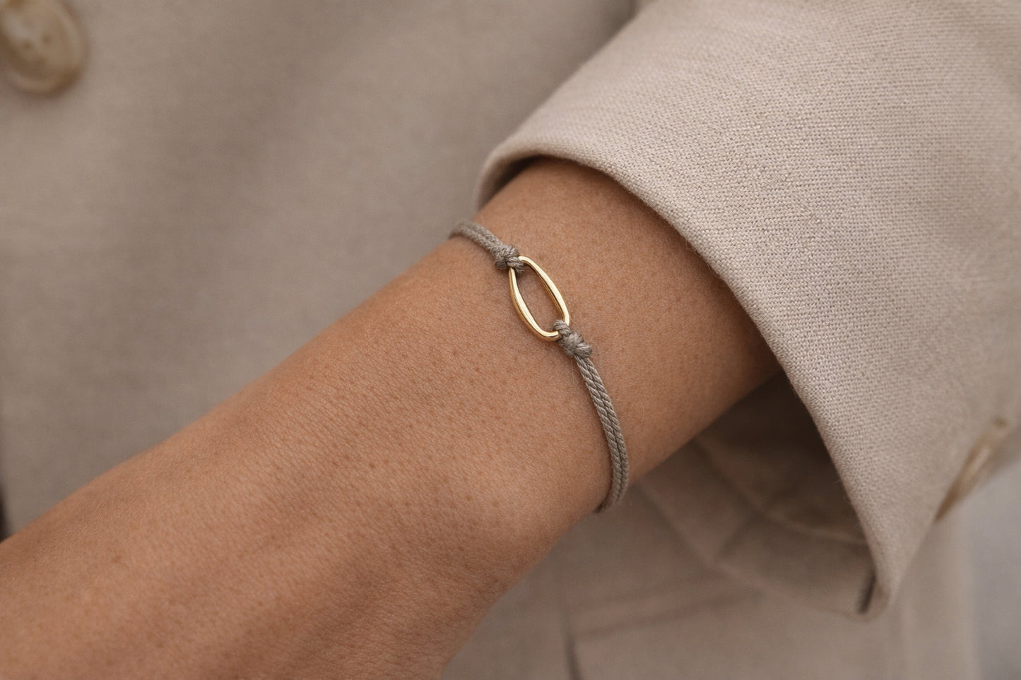 Living by intentions - bracelet (beige)