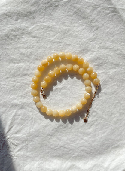 Contagious joy - yellow jade necklace