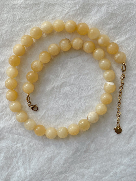 Contagious joy - yellow jade necklace