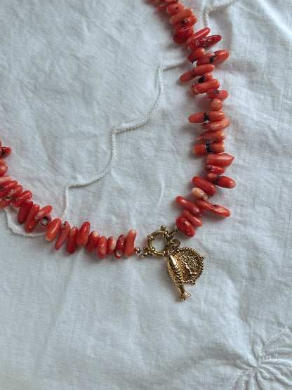 Vitality - coral necklace