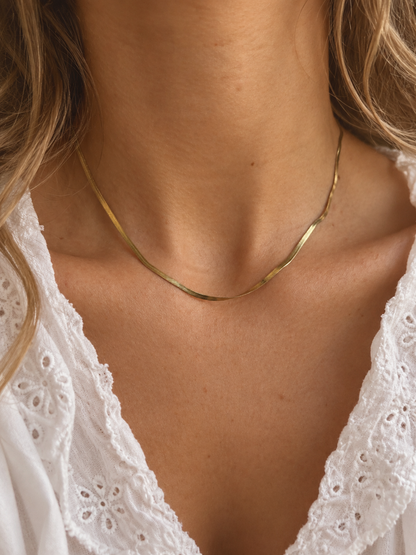 Golden Whisper necklace
