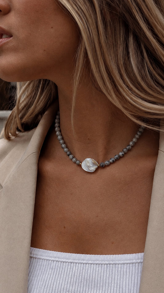 Anchored in grace - necklace