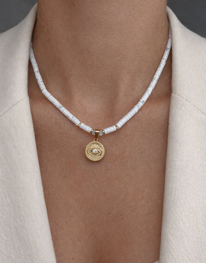 Soft shield - necklace (howlite)