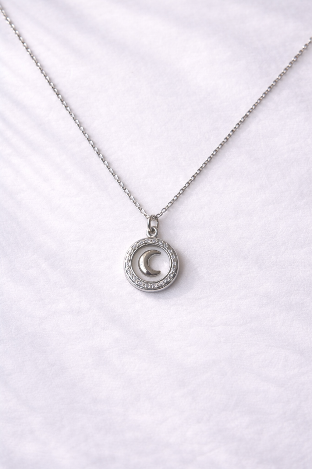 Moonshine - necklace