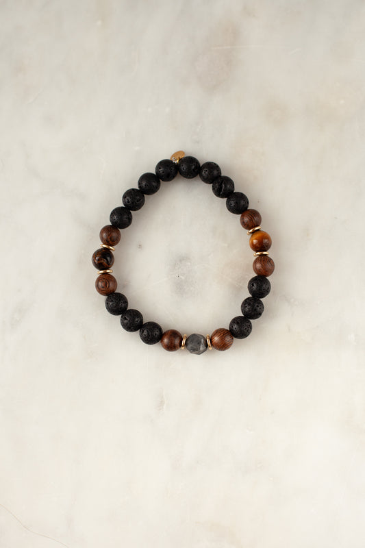 Grounded in stillness - bracelet